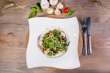 Salad with goat cheese