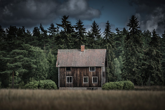 Old Abandoned House In Sörbo Outside Falun, Sweden