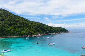 Fototapeta na wymiar Hight view on tropical turquoise lagoon with sandy beach and tro