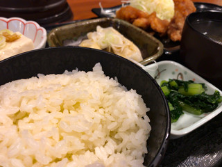 Tonkatsu, Fried Pork with rice and vegetable serve