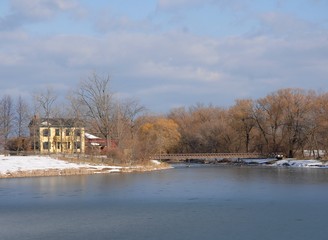 Fototapeta premium historic building at the Fifty Point Conservation Area on Lake Ontario, near Hamilton Ontario