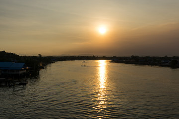 Fototapeta na wymiar Beautiful sunset river