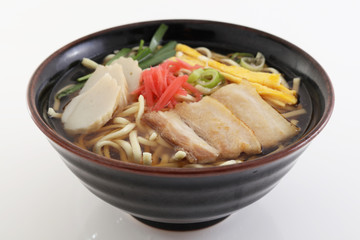 沖縄料理の沖縄そば