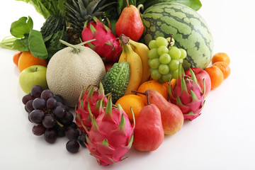新鮮な野菜と果物　