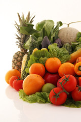 Naklejka na ściany i meble 新鮮な野菜と果物　