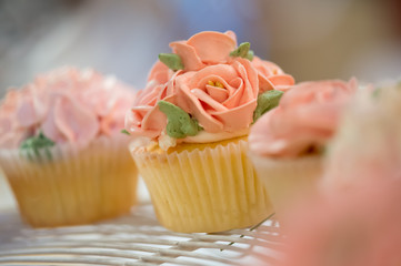 rose cupcake