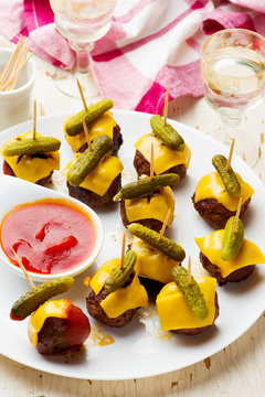 Cheeseburger Party Meatballs