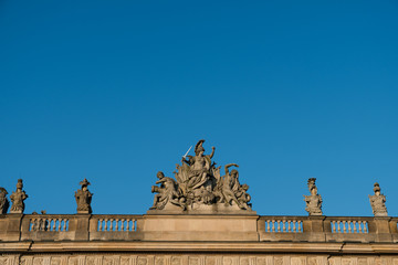 Obraz premium sculptures on historic building in, Berlin