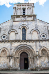 Le portail de l'église saint Nicolas de Maillezais, Vendée, Pays de Loire