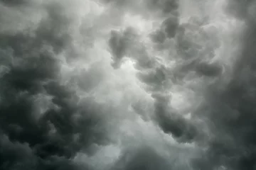 Fotobehang Hemel Bewolkte stormachtige zwart-witte dramatische lucht