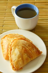 curry pie stuffed chicken and bean eat couple with hot tea