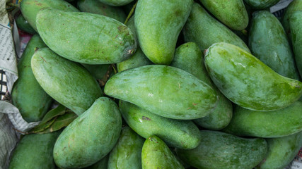thai green mango