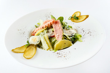 salad with smoked salmon