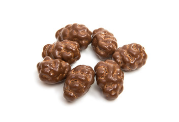 almonds in chocolate glaze