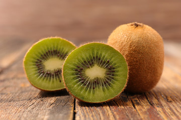 fresh kiwi