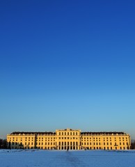 Fototapeta premium Schloss Schönbrunn im Winter