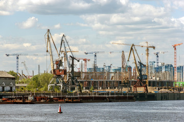 Obraz premium Nizhny Novgorod, Strelka. Construction of the stadium to the World Cup