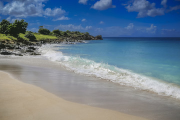 Fototapeta na wymiar Island Beach in Tropics