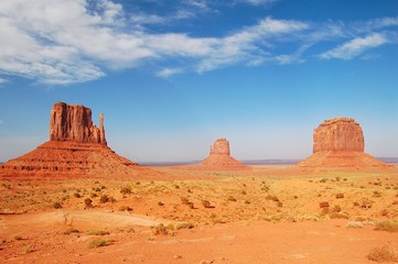 Fototapeta na wymiar Amazing Monument Valley in the USA