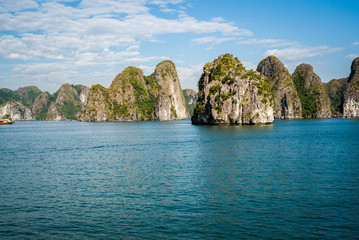 Fototapeta premium Ha Long Bay, Vietnam