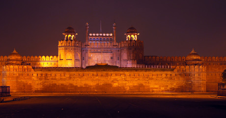 Fototapeta na wymiar Red Fort in New Delhi