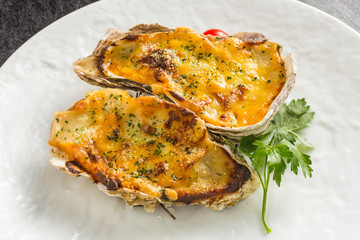 カキのグラタン　 Gratin of the oyster