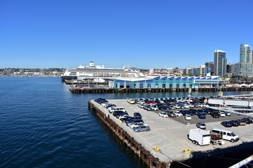 San Diego, California - USA - December 04, 2016: San Diego Skyli