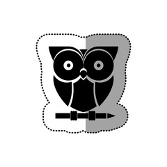 Owl cartoon icon. Bird animal and nature theme. Isolated design. Vector illustration