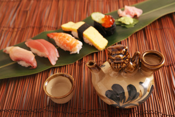 おいしそうなお寿司とお酒
