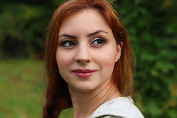 Naklejka premium Autumn leaves girl book casual