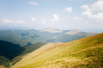 Obraz premium ukrainian carpathian mountains. Beautiful mountain landscape.