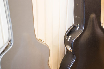 The hard case for electric guitar