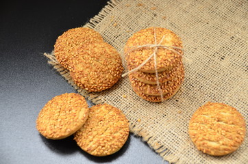 Susamlı Kurabiye