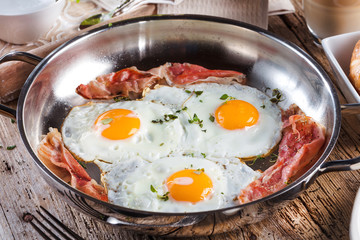 Frühstück Tisch Spiegelei 