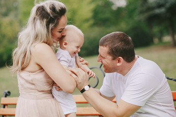 Fototapeta premium happy family hd