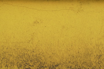 Neukoelln background - dirty yellow wall