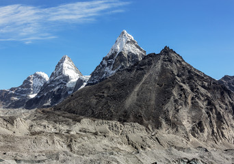 Nirekha (6169 m), Kangchung (6062 m), and Chola (6069 m) in the area of Cho Oyu - Gokyo region,...