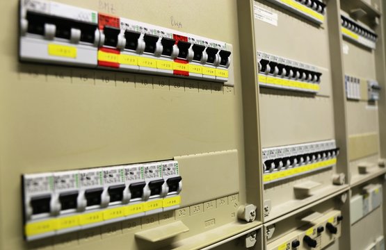 Geb&auml;udeautomation mit KNX