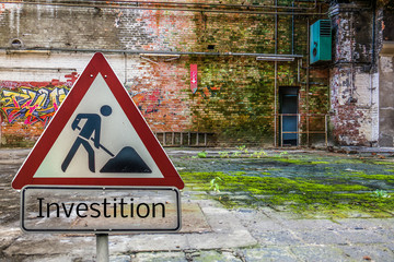 Investition Fabrik Schild