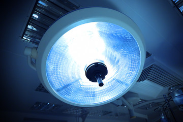 Surgical lamp in modern operating room