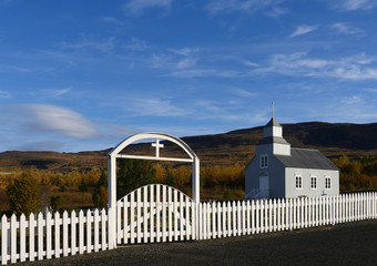 Kirche Kirkjuhvammskirkja in Hvammstangi im Norden von Island