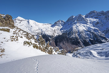 Winter picture of Cirque de Gavarnie seen from Pahule Pic