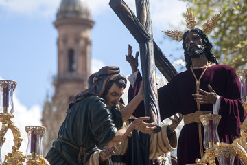 Jesús con la cruz al hombro, Hermandades de penitencia de la semana santa de Sevilla, La Paz