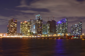 Fototapeta na wymiar Miami, Florida - USA - January 08, 2016: Miami City Skyline