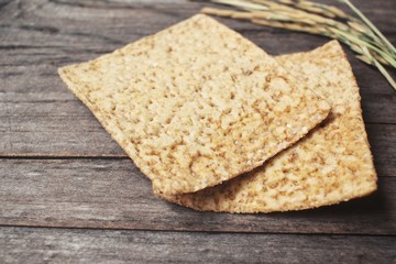Whole grain cracker