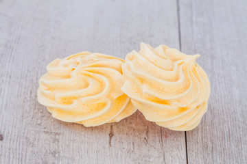 Yellow Meringue