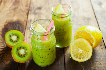 cocktail from a kiwi and a lemon