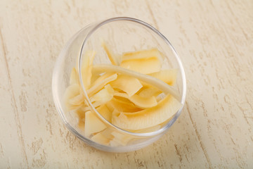 Coconut chips