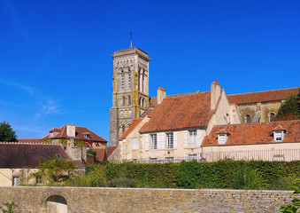 Fototapeta na wymiar Vezelay Basilika Sainte-Madeleine - Abbaye Sainte-Marie-Madeleine de Vezelay