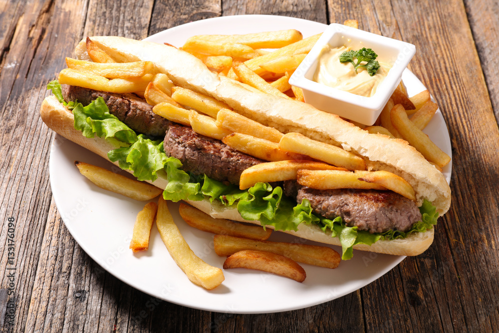 Poster american sandwich with french fries